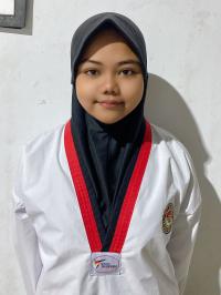 JUARA 2 SENIOR PEMULA U.62 PUTRI Nadya Clara Agustin Pawastri 